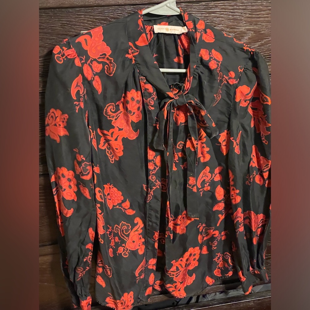 tory burch red & black tie neck blouse long sleeve medium